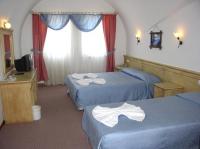 BLUE SKY HOTEL