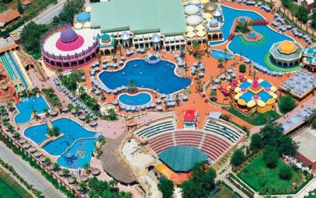 KAMELYA WORLD TATIL KOYU