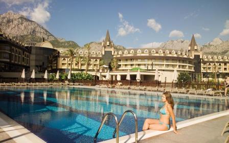 LE CHATEAU DE PRESTIGE RESORT 